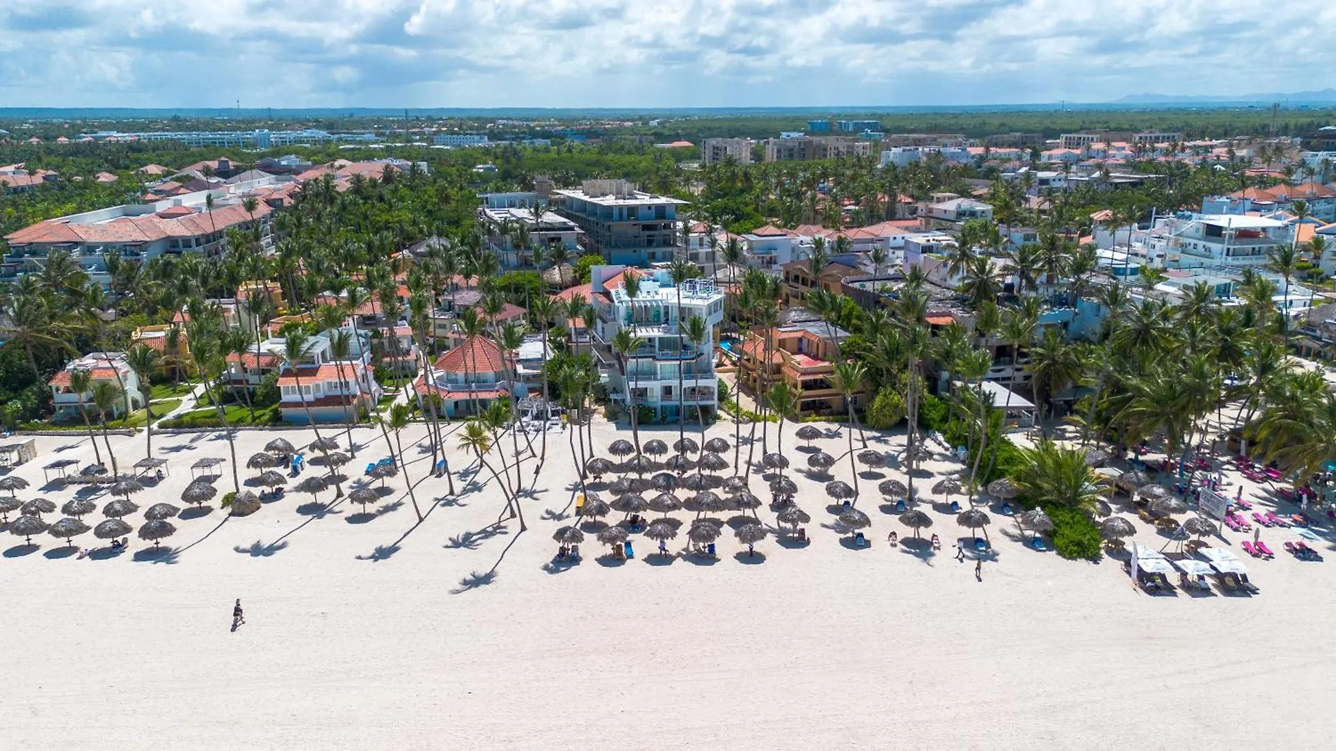Prime Ocean View Punta Cana Apartments - 3-Bedroom Getaway With Private Terrace On Bavaro Beach