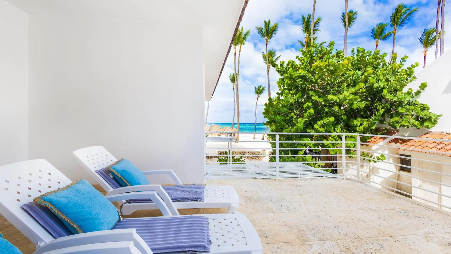 Prime Ocean View Punta Cana Apartments - 3-Bedroom Getaway With Private Terrace On Bavaro Beach